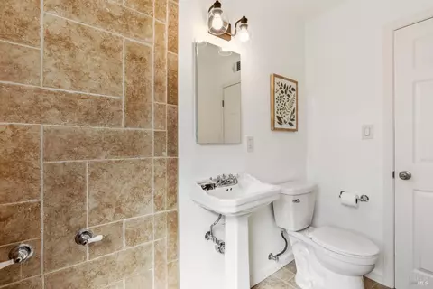 Bath - 66 Sonora Way, Corte Madera, CA 94925 photo 3 of 5