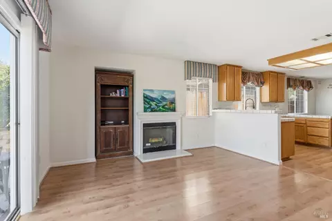 2263 Garnet Dr, Vallejo, CA 94591 photo 15