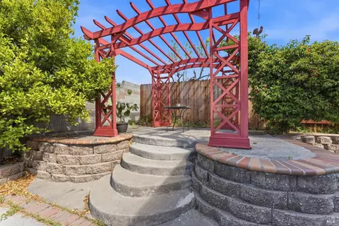 2263 Garnet Dr, Vallejo, CA 94591 photo 37