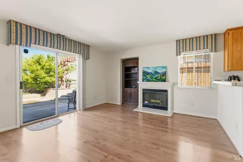 2263 Garnet Dr, Vallejo, CA 94591 photo 13