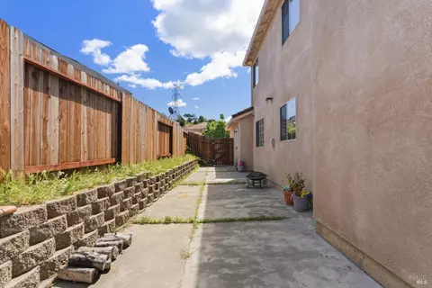 2263 Garnet Dr, Vallejo, CA 94591 photo 41