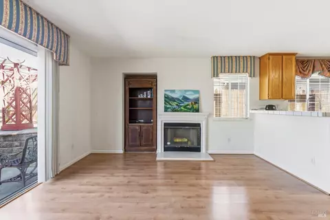 2263 Garnet Dr, Vallejo, CA 94591 photo 14