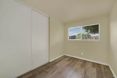 Bedroom - 499 Apple Tree Ln, Fairfield, CA 94533 photo 4 of 13