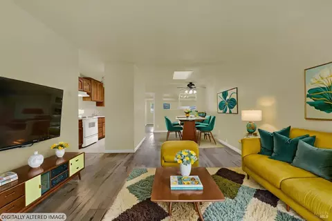 Living - 499 Apple Tree Ln, Fairfield, CA 94533 photo 1 of 14