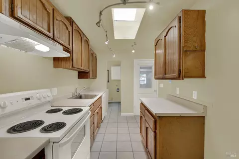 Other - 499 Apple Tree Ln, Fairfield, CA 94533 photo 1 of 10