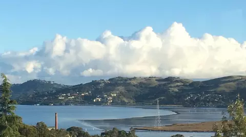 359 Via La Cumbre St, Greenbrae, CA 94904