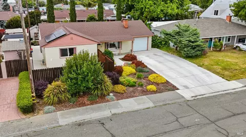 View/Area - 913 5th St, Fairfield, CA 94533 photo 2 of 11