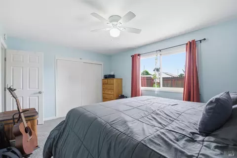 Bedroom - 913 5th St, Fairfield, CA 94533 photo 5 of 6