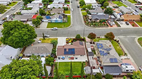 View/Area - 913 5th St, Fairfield, CA 94533 photo 5 of 11