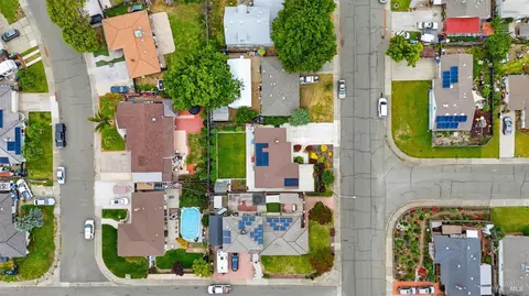 View/Area - 913 5th St, Fairfield, CA 94533 photo 4 of 11