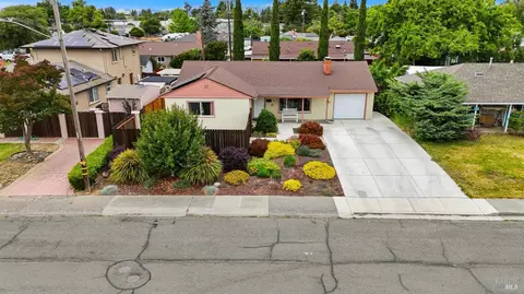 View/Area - 913 5th St, Fairfield, CA 94533 photo 1 of 11