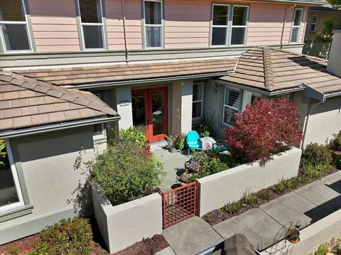 Exterior - 1139 Azuar Ave, Vallejo, CA 94592 photo 4 of 6