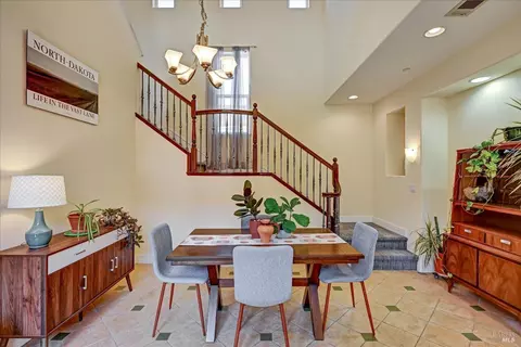 Dining - 1139 Azuar Ave, Vallejo, CA 94592 photo 1 of 3