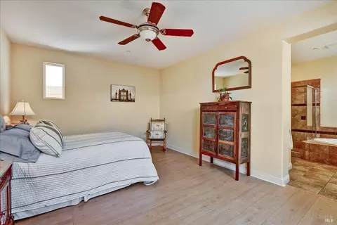 Bedroom - 1139 Azuar Ave, Vallejo, CA 94592 photo 4 of 9