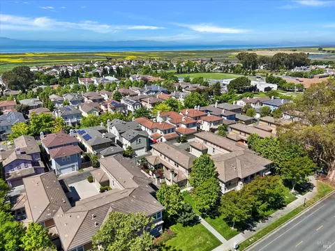 View/Area - 1139 Azuar Ave, Vallejo, CA 94592 photo 8 of 9