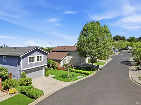 View/Area - 2147 Westward Pl, Martinez, CA 94553 photo 1 of 5