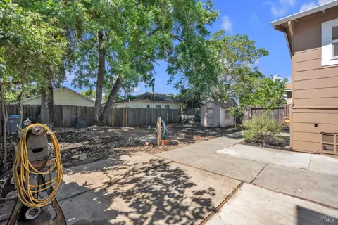 Exterior - 107 Mayo Ave, Vallejo, CA 94590 photo 3 of 5