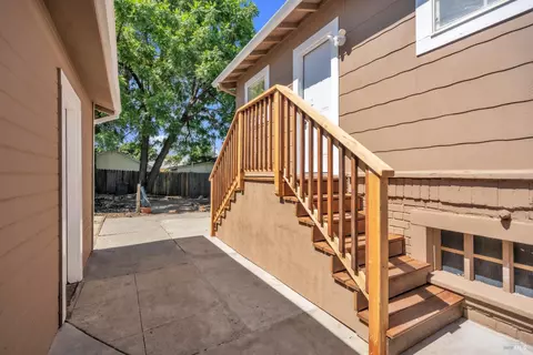 Exterior - 107 Mayo Ave, Vallejo, CA 94590 photo 2 of 5