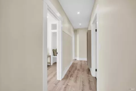 Entry Way - 107 Mayo Ave, Vallejo, CA 94590 photo 1 of 3