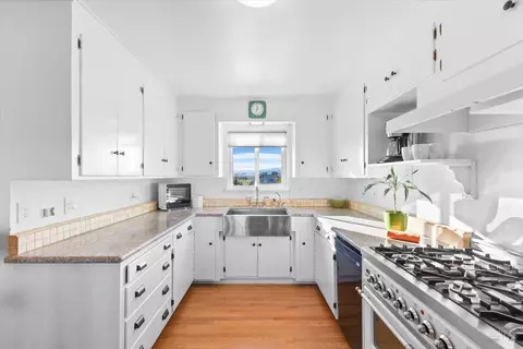 Kitchen - 1636 Milton Rd, Napa, CA 94559 photo 1 of 8