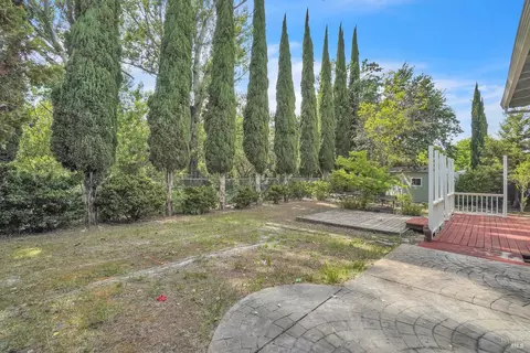 Exterior - 3447 Springfield Dr, Fairfield, CA 94534 photo 5 of 7