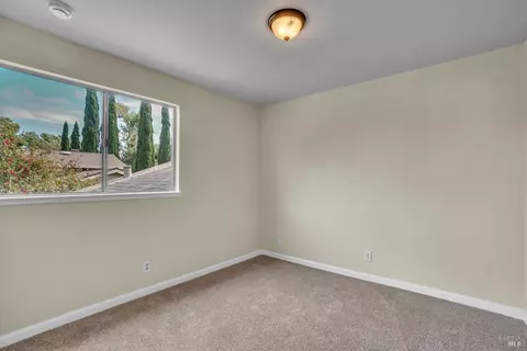Bedroom - 3447 Springfield Dr, Fairfield, CA 94534 photo 8 of 15