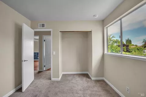 Bedroom - 3447 Springfield Dr, Fairfield, CA 94534 photo 6 of 15