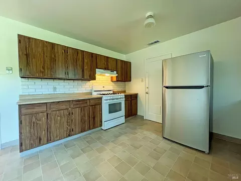 1101 Elm St, Ukiah, CA 95482 photo 10