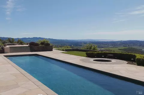 177 Ridge Dr, Napa, CA 94558