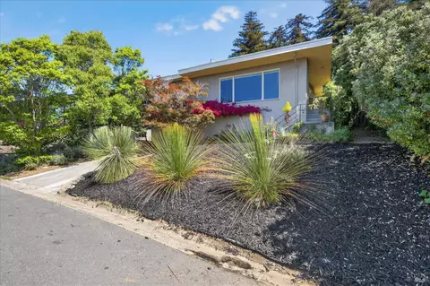 Exterior - 118 El Verano St, Vallejo, CA 94590 photo 3 of 20