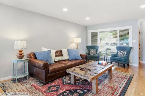 Living - 512 Keller St, Petaluma, CA 94952 photo 2 of 4