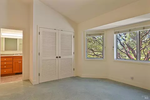 Bedroom - 251 Cavedale Rd, Sonoma, CA 95476 photo 3 of 3