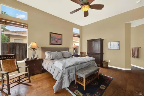 Bedroom - 1315 Fullerton Dr, Fairfield, CA 94533 photo 1 of 4