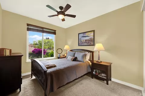 Bedroom - 1315 Fullerton Dr, Fairfield, CA 94533 photo 2 of 4