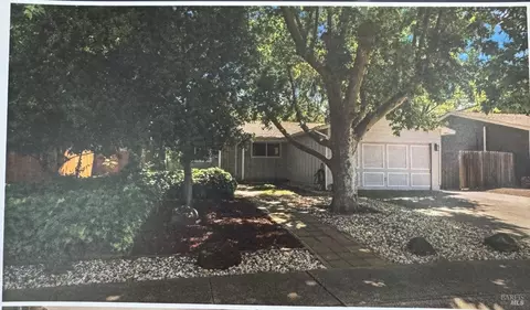 1003 Santa Cruz Dr, Pleasant Hill, CA 94523
