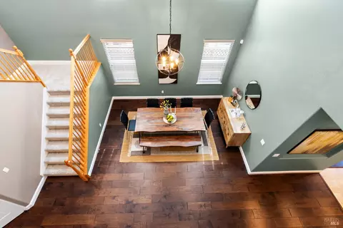 Dining - 7072 Alder Creek Rd, Vallejo, CA 94591 photo 5 of 5