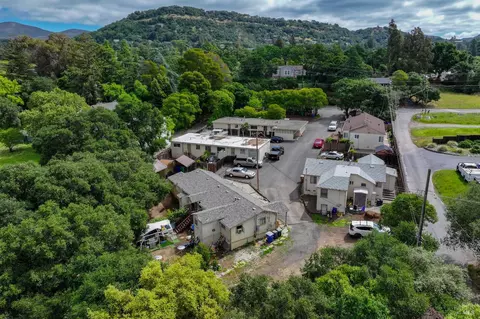 1577 Silverado Trl, Napa, CA 94559