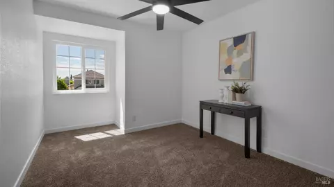 Entry Way - 873 Knights Cir, Vallejo, CA 94591 photo 3 of 3