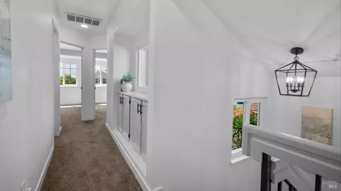 Entry Way - 873 Knights Cir, Vallejo, CA 94591 photo 2 of 3