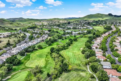 View/Area - 6561 Deerfield Dr, Vallejo, CA 94591 photo 7 of 8
