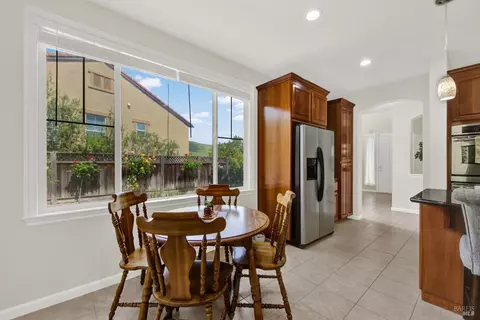 Dining - 6561 Deerfield Dr, Vallejo, CA 94591 photo 3 of 3