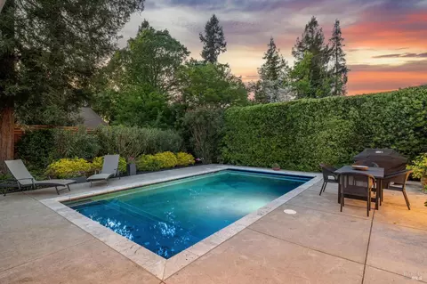 Exterior - 859 4th St E, Sonoma, CA 95476 photo 7 of 8