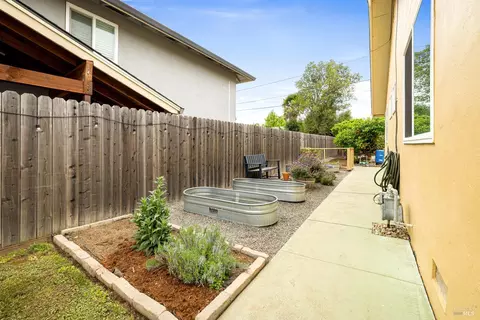 Exterior - 401 Buck Ave, Vacaville, CA 95688 photo 16 of 28