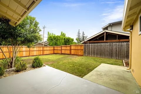 Exterior - 401 Buck Ave, Vacaville, CA 95688 photo 12 of 28