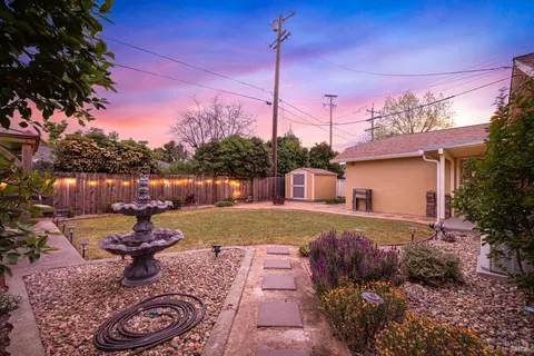 Exterior - 401 Buck Ave, Vacaville, CA 95688 photo 7 of 28