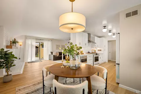 Dining - 401 Buck Ave, Vacaville, CA 95688 photo 4 of 5