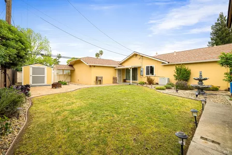 Exterior - 401 Buck Ave, Vacaville, CA 95688 photo 23 of 28