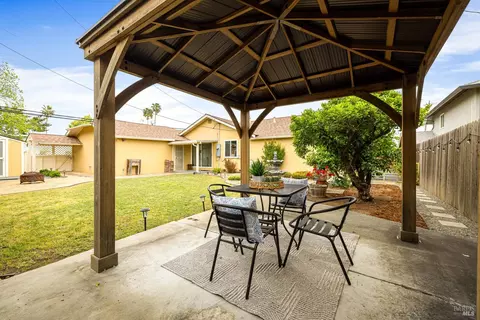 Exterior - 401 Buck Ave, Vacaville, CA 95688 photo 22 of 28