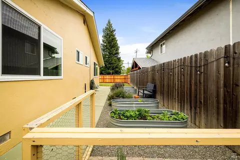 Exterior - 401 Buck Ave, Vacaville, CA 95688 photo 17 of 28