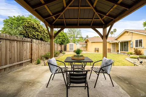 Exterior - 401 Buck Ave, Vacaville, CA 95688 photo 21 of 28